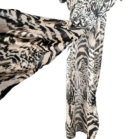 Boohoo Lydia Monochrome Zebra Print Maxi Beach Kaftan Size Large Black - Picture 6 of 11